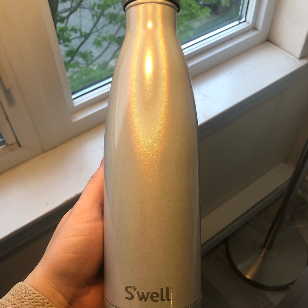 S'well Opalescent 17oz